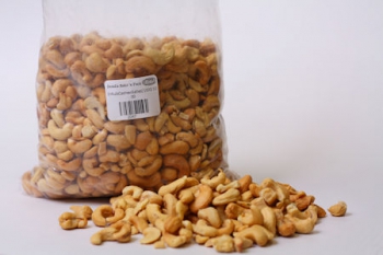 Salted Cashew Nuts (1 kg)
