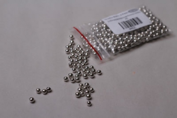 4 mm Silver Dragees (20)